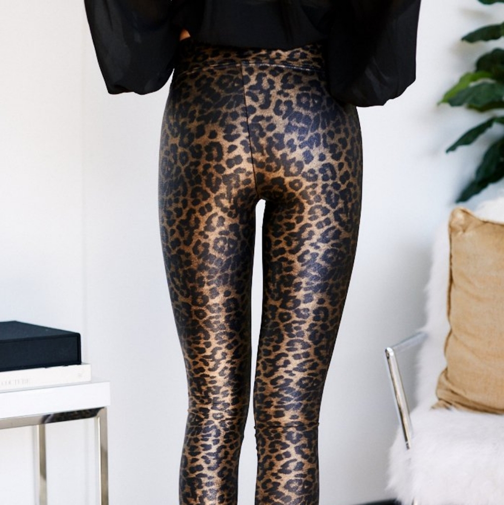 Faux Leather Leopard Leggings